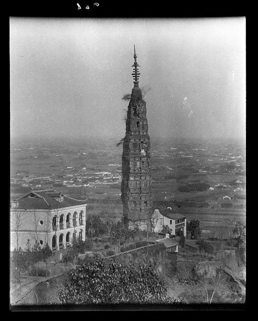 neele pagoda 1917.jpg