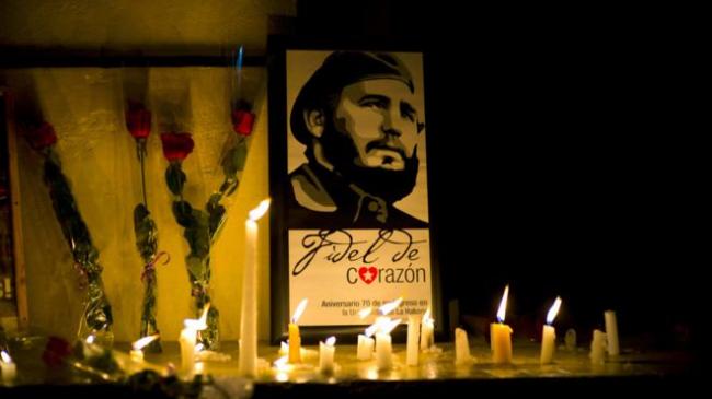 161127100738_cn_fidel_castro_death_01_976x549_ap_nocredit.jpg
