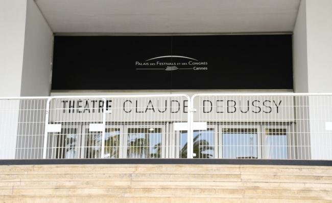 Brief-Biography-Of-Claude-Debussy-1140x700.jpg