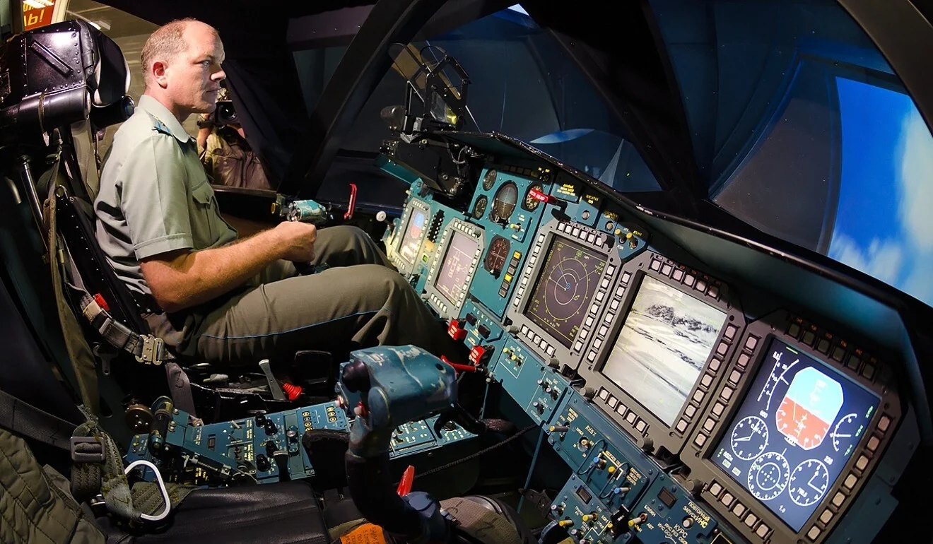 A Sukhoi Su-34 cockpit simulator.png