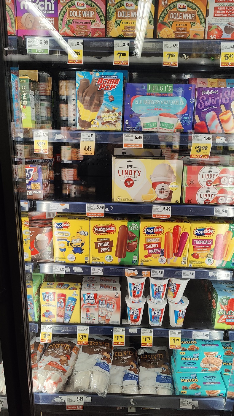 20241111043950_11828.jpg 0-1 遍尋沒有紅白藍.jpg