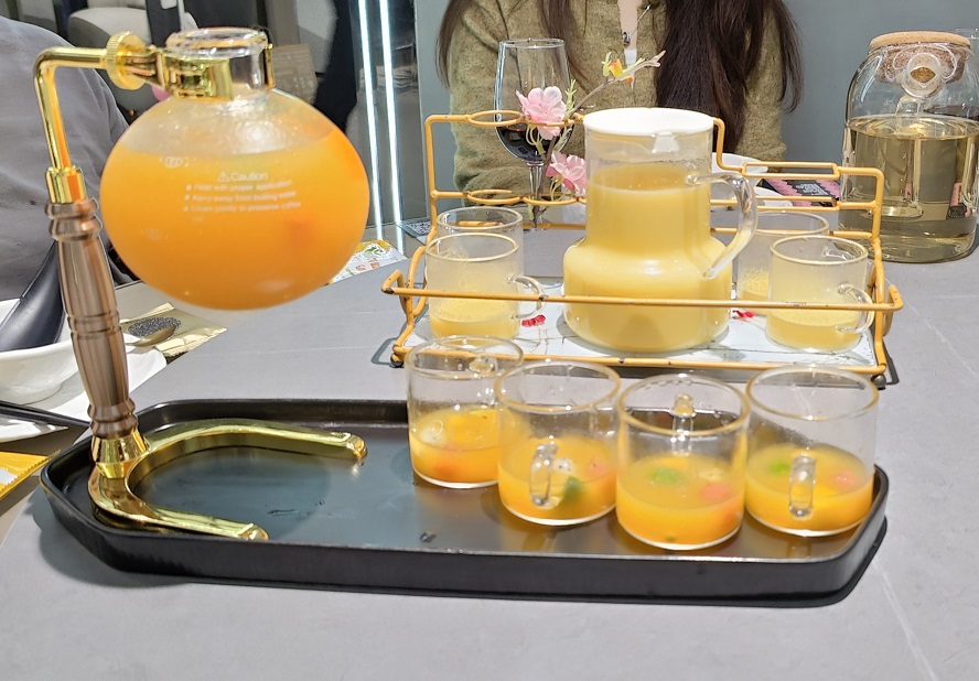 20250114041506_40988.jpg 0-1 芒果火龙果汁-金桔.jpg