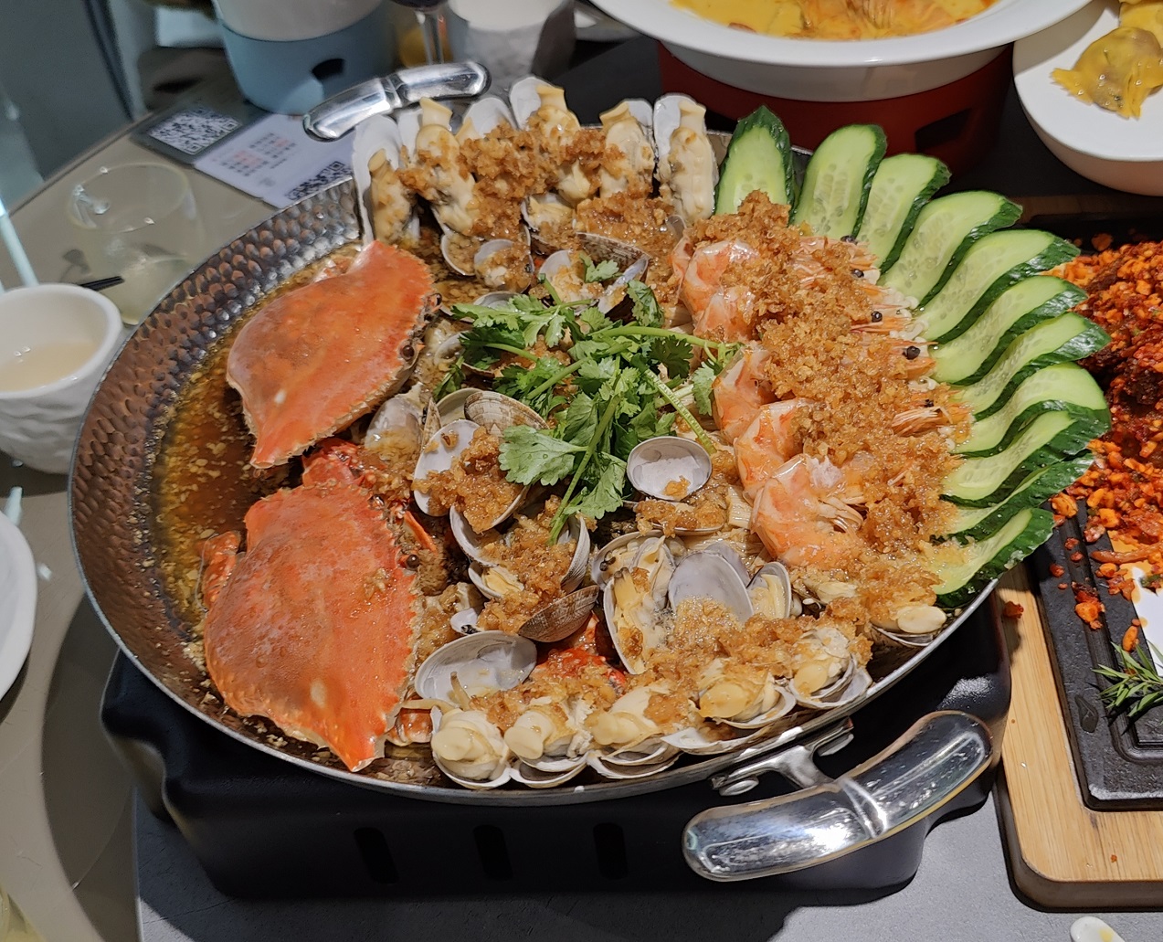 20250114041722_51099.jpg 5-2 海鲜碰海鲜.jpg