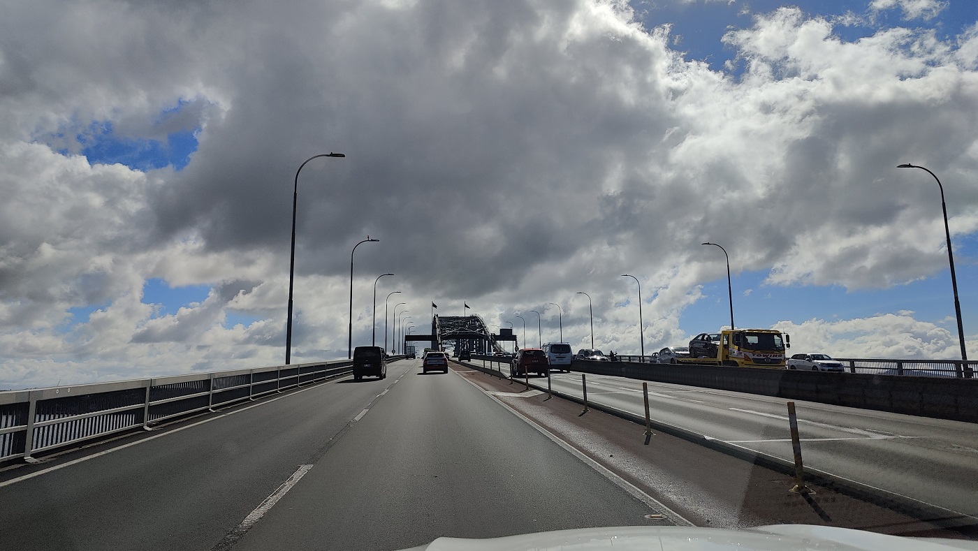 20250115041635_63832.jpg 1-8 奧克蘭北岸大橋.jpg