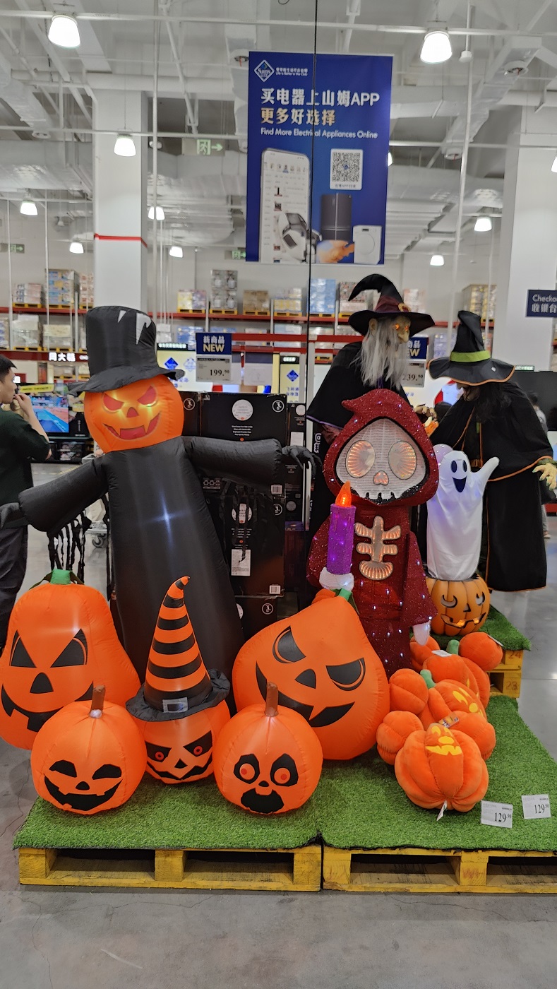 20250217050237_97435.jpg 0-5 萬聖節的氣氛.jpg