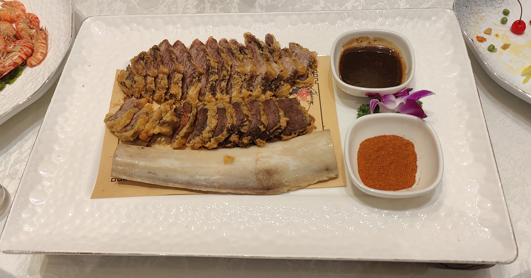 20250319055527_62258.jpg 3-4 秘制牛肋骨.jpg