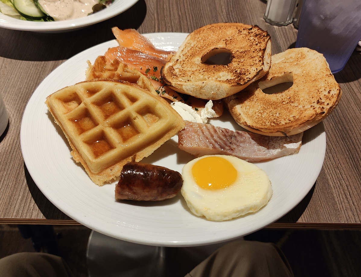 0-1 早餐.jpg