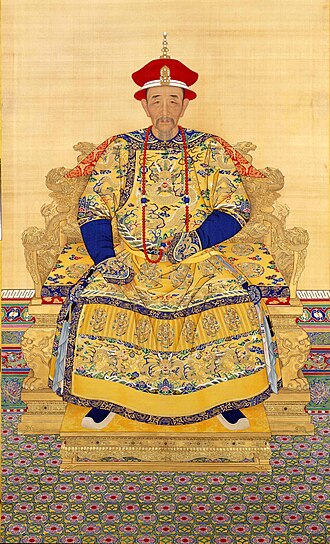 《清圣祖康熙皇帝朝服像》.jpg